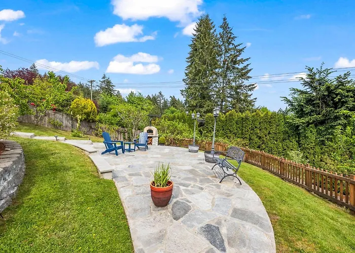 Escape To Gig Harbor'S Most Charming Hideaway